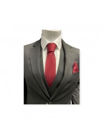 RED TEXTURTED TIE & POCKET SQUARE