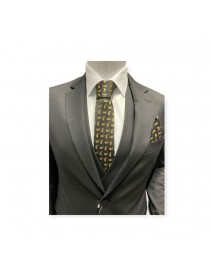 BLACK & GOLD GEOMETRIC TIE & POCKET SQUARE