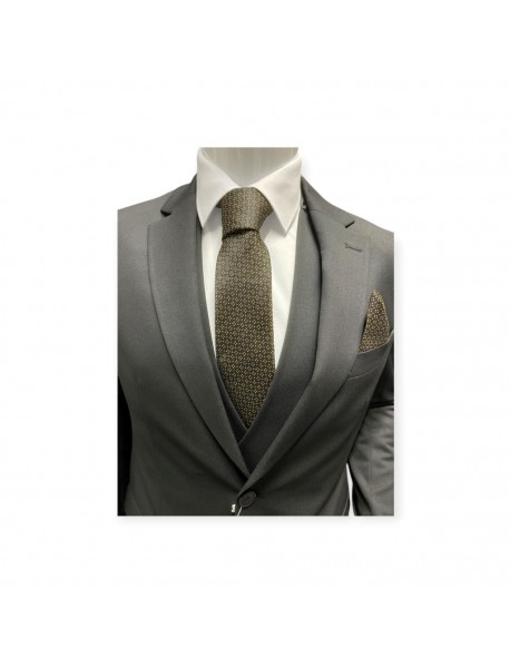 BLACK & GOLD GEOMETRIC TIE & POCKET SQUARE