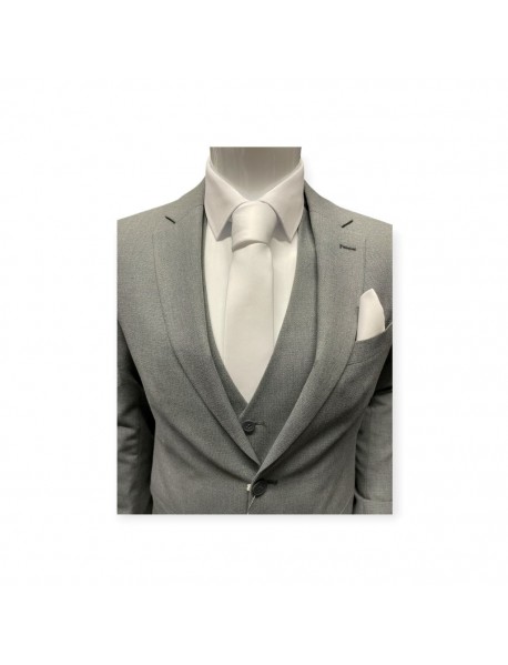 WHITE TIE & POCKET SQUARE