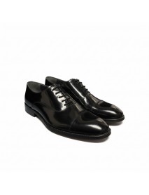 BLACK PATENT OXFORD TOE CAP