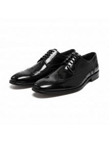 BLACK LEATHER PATENT BROGUE SHOES