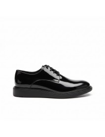 BLACK PATENT CASUAL SHOES