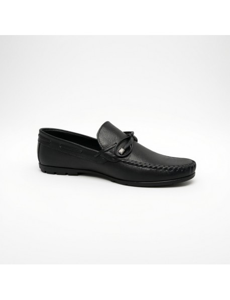 BLACK TASSLE LOAFERS