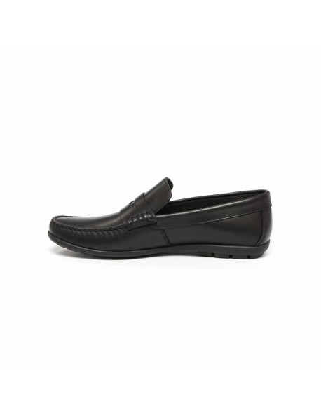 BLACK LOAFERS