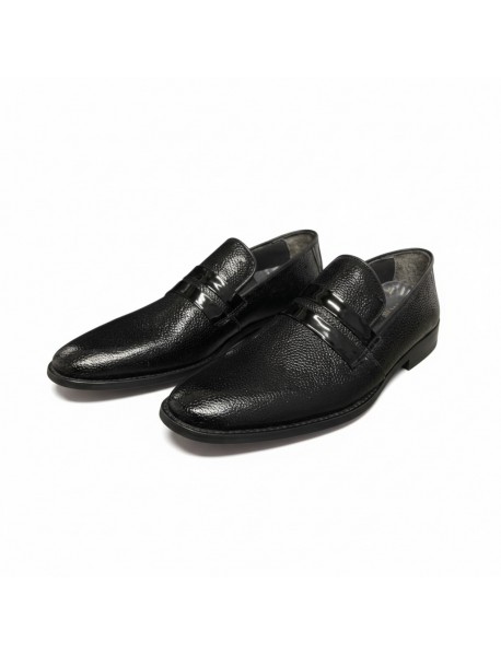 BLACK TEXTURED PATENT LEATHER LOAFERS